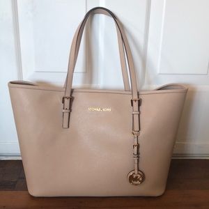 Michael Kors Tote
